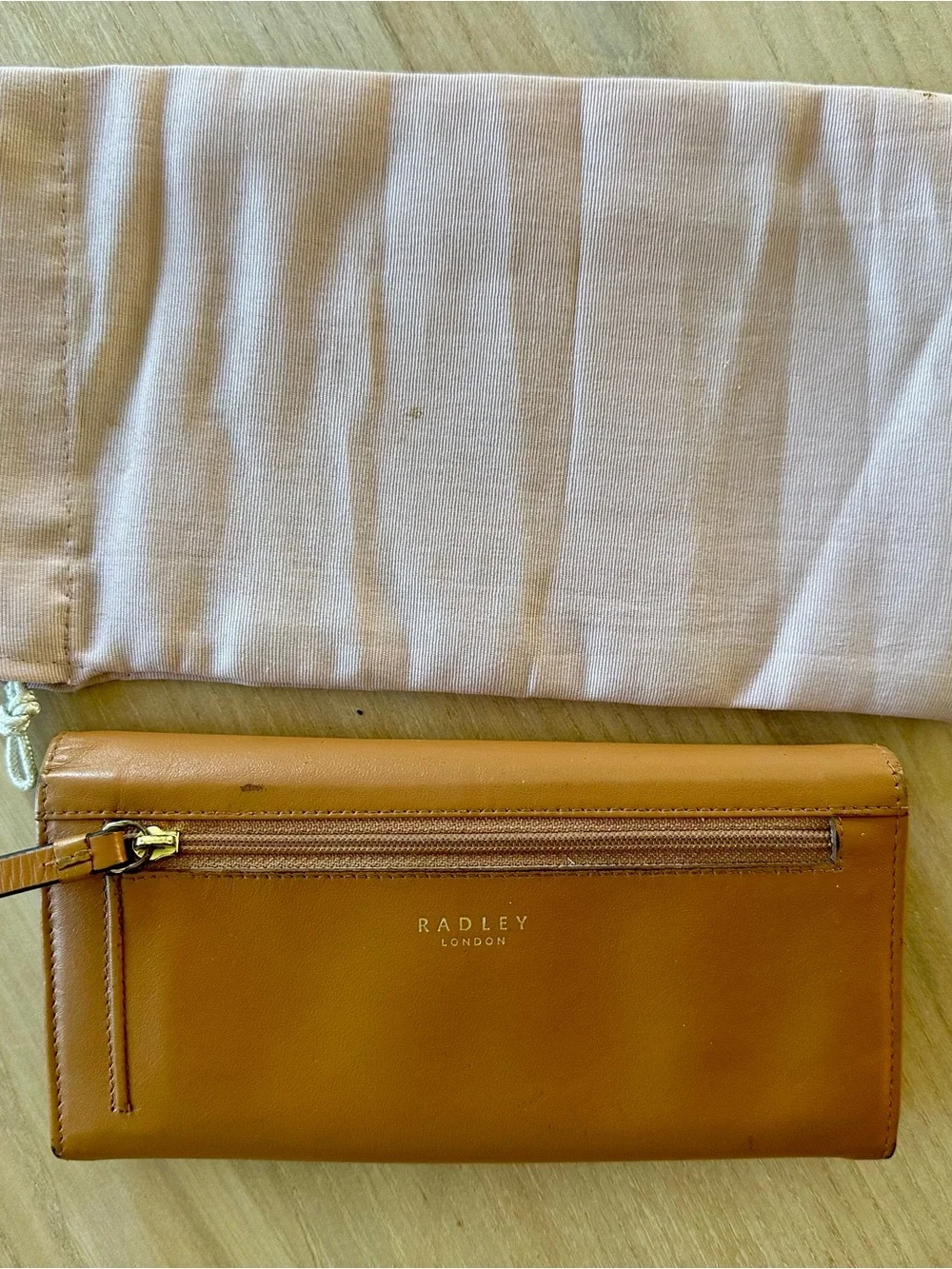 RADLEY LONDON Tan/Brown Leather Continental Wallet with Dog Motif